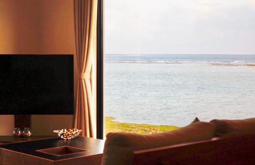 Taketomi-jima Taketomi-cho House | Ocean Suite at HERO VILLA - 4-Star Guest Rated Escape