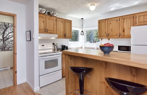 Shediac House | Beachfront Escape: HERON HOUSE with Private Pool & Views