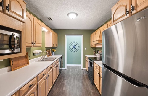 Taylorsville Cottage | Heron's Cove Cottage: Guest Rated 10/10 with Lake View