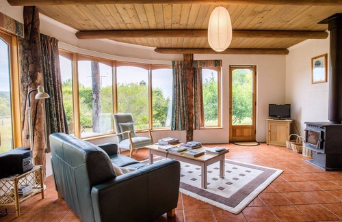 Kettering Cottage | Herons Rise Vineyard Accommodation-The Studio