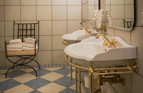 Osdorf Hotel | Experience Herrenhaus Borghorst: Rated 9.6 with Spa & Dining