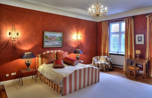 Osdorf Hotel | Experience Herrenhaus Borghorst: Rated 9.6 with Spa & Dining