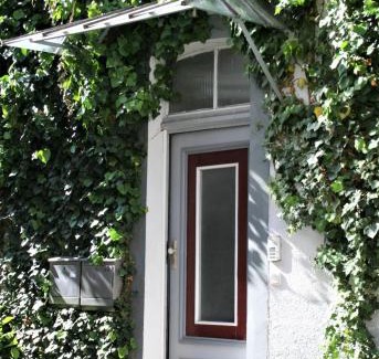 Worms Apartment | Accessible Comfort at Kleiner Herrenhof - Guest Rated 7.3