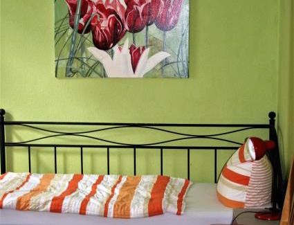 Worms Apartment | Accessible Comfort at Kleiner Herrenhof - Guest Rated 7.3