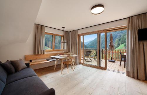 Moso in Passiria Apartment | Top-Rated Herrischner Apartment 2 - Family-Friendly Retreat