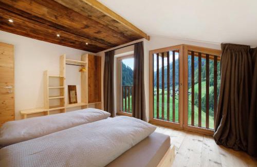Moso in Passiria Apartment | Exceptional Herrischner Apartment 1: Family-Friendly Retreat