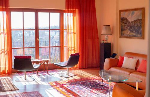 Heiligenstadt Apartment | Stunning Views of Vienna with Family-Friendly Amenities
