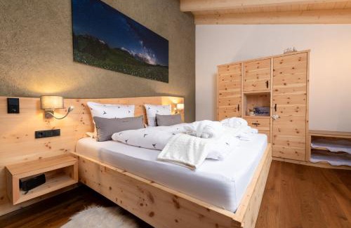 Wallgau Apartment | Herzbluad Chalet: Oceanview Retreat with Top Guest Rating