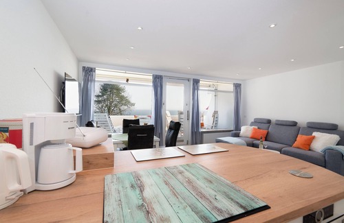 Sierksdorf Apartment | Welcome to Ferienwohnung Meerzeit 52: Oceanfront Escape