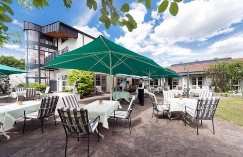 Herzogenaurach Apartment | HerzogsPark Apartments: Pet-Friendly Retreat with Pool & Spa