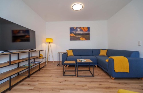 Kleinneuschonberg Apartment | Exceptional HERZstück Erzgebirge: Child-Friendly Retreat