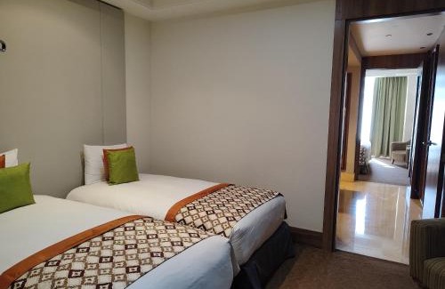 Naguanagua Hotel | Discover Hesperia WTC Valencia: Guest Rated & Family Friendly