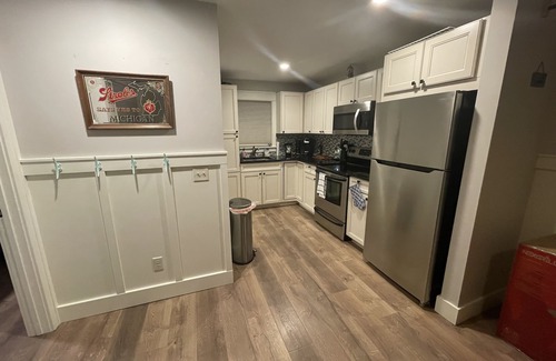 Newaygo Cottage | Discover Hess Lake Hideout: Cozy Cottage with Spa & Pool