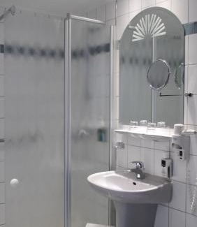 Schwarzengrund Hotel | Relax at Hessen Hotelpark Hohenroda – 4-Star Spa Retreat
