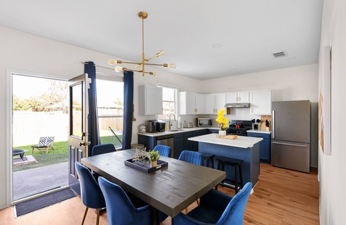 Buda House | Hestia: 3BR/2.5BA Near I-35 & Local Attractions