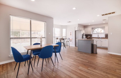 Brushy Creek House | Hestia: Extended Stay Sunset Oasis in Brushy Creek