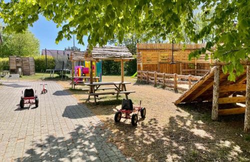 Grindsted House | Family-Friendly Hestkær Rooms with Great Amenities