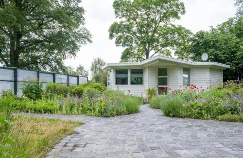 Hollandsche Rading Villa | Discover Het Findament: Pet-Friendly Tiny House Retreat
