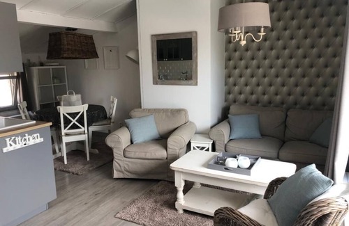 Koksijde House | Relaxing Retreat for 4: Enjoy Oceanfront Bliss at Het Toeval