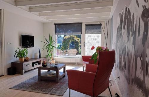 Haaksbergen Bed & Breakfast | Exceptional Het Tuffel Huuske with Breakfast & 9.7 Rating