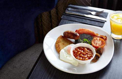 Clarencefield House | Discover Hetland Hall Hotel: 4-Star Comfort with Hot Tub