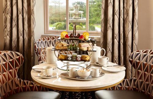 Clarencefield House | Discover Hetland Hall Hotel: 4-Star Comfort with Hot Tub