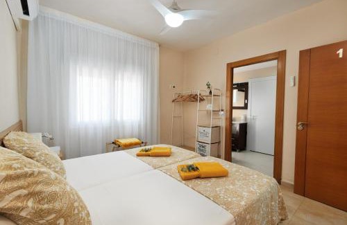 Churriana House | Experience Hevres El Capricho: Oceanfront Bliss Awaits