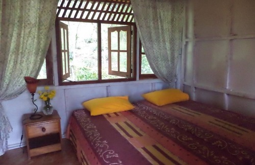 Hewaheta House | Inviting Hewaheta Hideaway with Breakfast & Family-Friendly Perks
