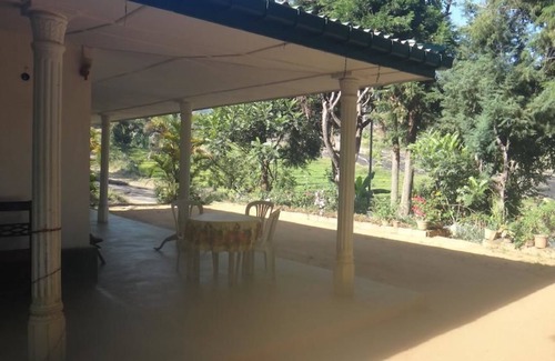 Hewaheta House | Inviting Hewaheta Hideaway with Breakfast & Family-Friendly Perks