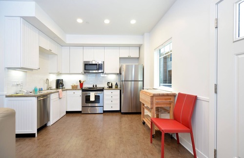 Morro Bay Condo | Beautiful HF1 Condo on the Water - Pet Friendly & Rated 9.8