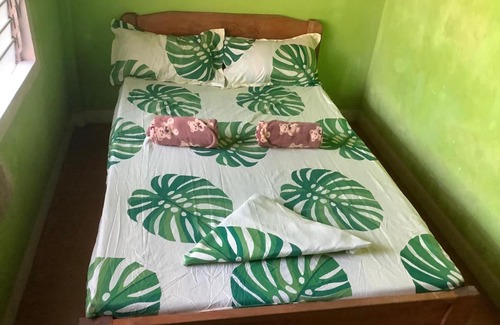 Sipalay House | Ocean View HFA Bldg: Highly Rated and Family-Friendly Stay