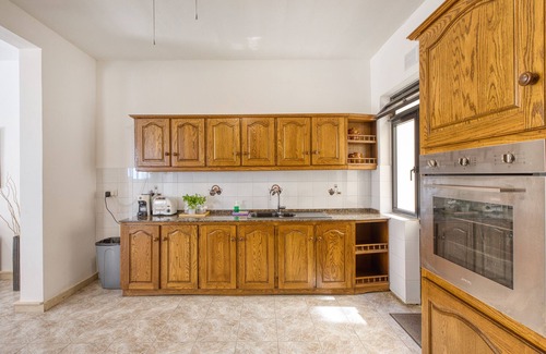Ghasri Villa | Welcoming Hgieri - Ghasri Holiday Home with Private Pool
