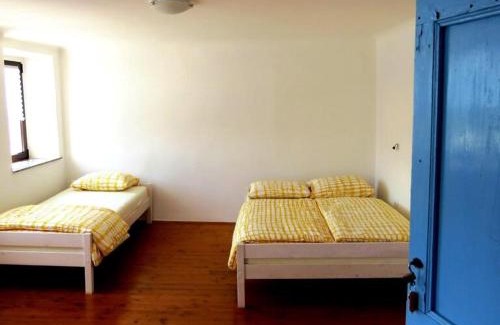 Pliskovica House | Discover Hiša Šucarija: Rated 9/10 with Family Amenities