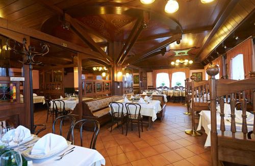 Sencur Hotel | Prime Location: Hiša Ančka, 3 Min to the Airport