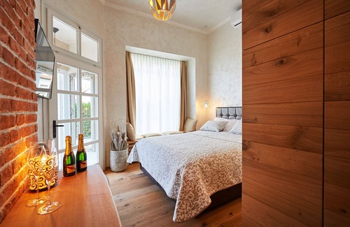 Slovenj Gradec Bed & Breakfast | Elegant Hiša Ančka Boutique Hotel with Spa & Restaurant