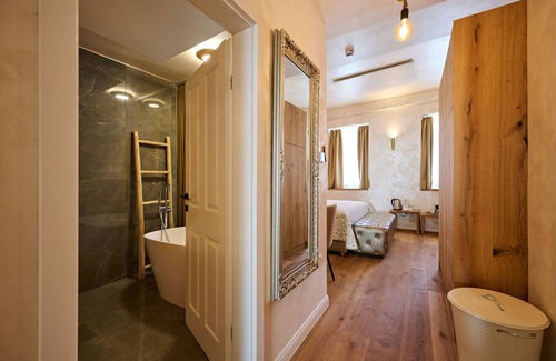 Slovenj Gradec Bed & Breakfast | Elegant Hiša Ančka Boutique Hotel with Spa & Restaurant