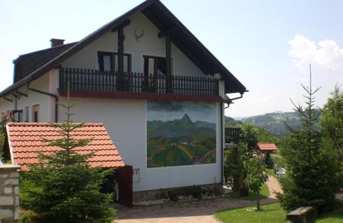 Rogaska Slatina House | Inviting Hiša Koražija: Family-Friendly with Hot Tub & Breakfast