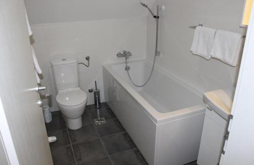 Crnomelj House | Discover Hiša nasprot Sonca: Pet-Friendly Retreat Awaits