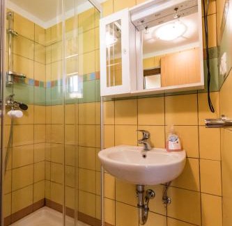 Kobarid House | Discover Hiša Nataša: Rated 9/10 with Family-Friendly Amenities