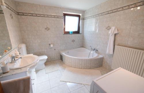 Bostanj House | Experience Hiša Perla: Family-Friendly with a Perfect Score