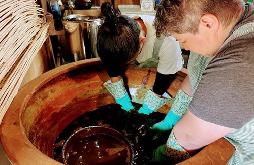 Kaiyo House | Family-Friendly Hi-COLOR Handworks with Great Reviews
