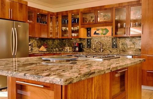 Prospect Villa | Stylish 7-Bedroom Villa with Jacuzzi and Scenic Views