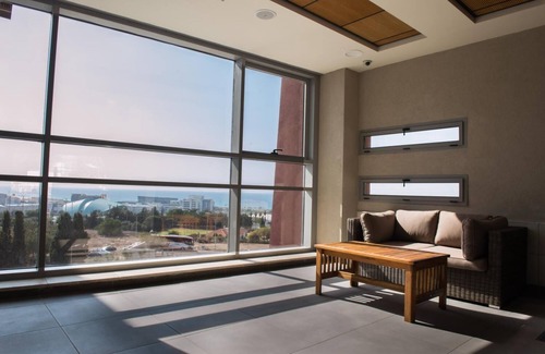 Haifa Hotel | Accessible HI Haifa Hostel - Guest Rated 8.6 with Breakfast