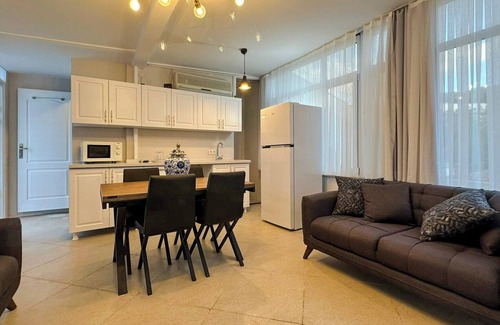 Adalar Hotel | Discover hi Hotel Ivy Buyukada: Top-Rated Family Getaway