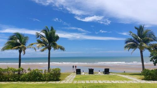 Kram Apartment | Oceanfront Retreat at Hi Sea E272, Mae Pim Beach
