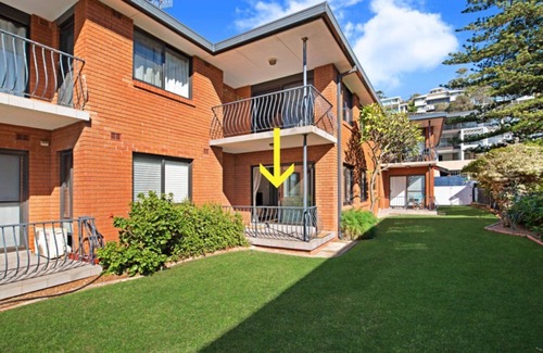 Avoca Beach Apartment | Hi Surf 2 - Oceanfront Bliss with Pool and Breakfast