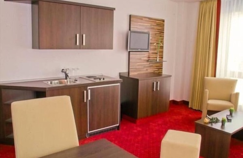 Baesweiler Hotel | Discover HIB Hotel in Baesweiler: Rated 9/10 with Dining