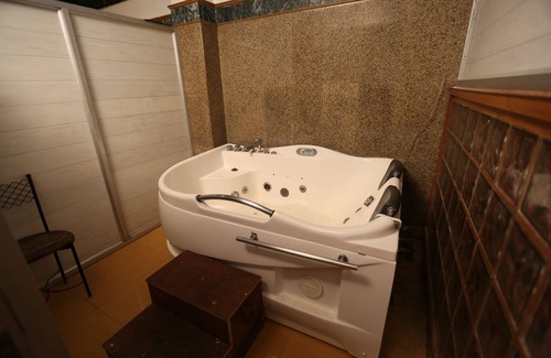 Katra Hotel | Discover Hotel Devi Grand: Poolside Comfort & Spa Retreat