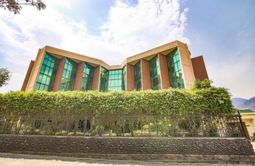 Katra Hotel | Hibis Hotel Devi Grand - Katra