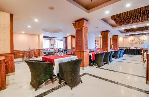 Katra Hotel | Hibis Hotel Devi Grand - Katra